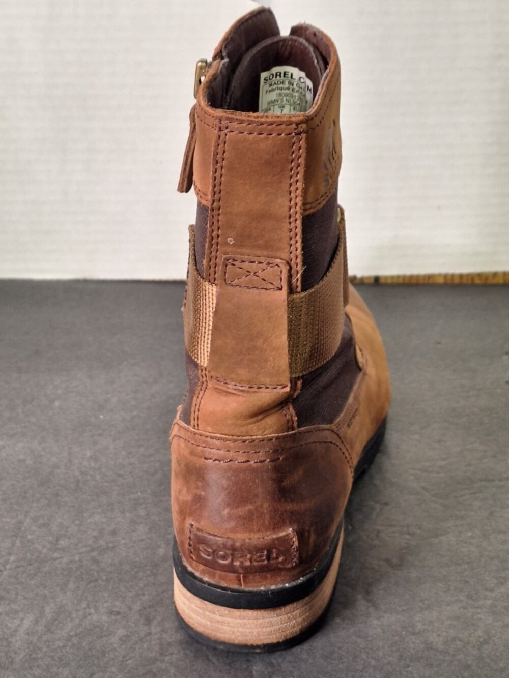 Sorel Women's Waterproof Brown Leather Combat Boots, Zipper & Lace, Size 9 US - Picture 9 of 16
